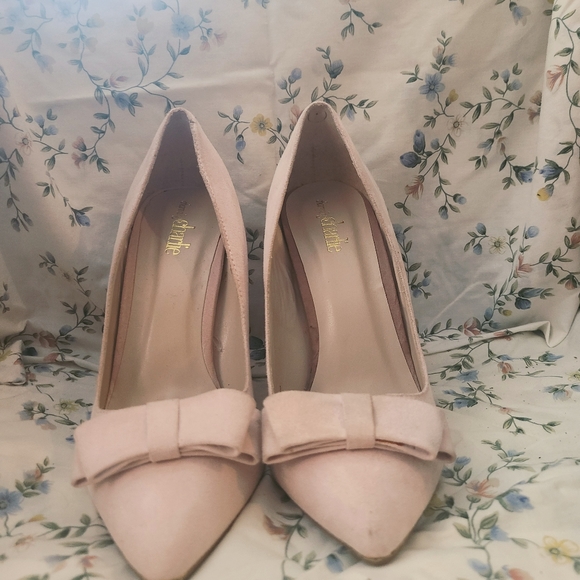 COPY - 2/$20- used Blush Pink size 8 high heels - Picture 2 of 4